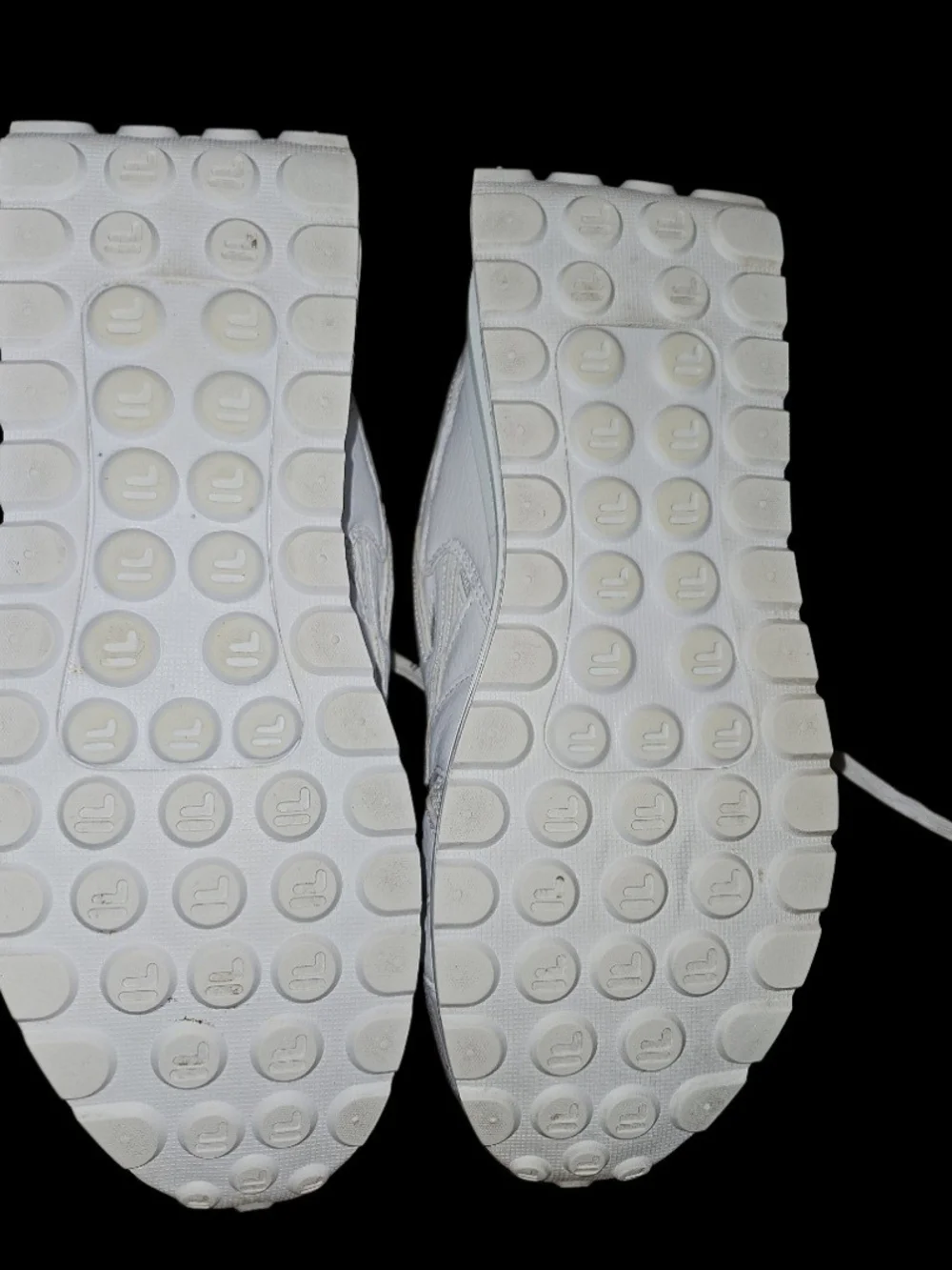 Fila All-White Chunky Casual Sneakers